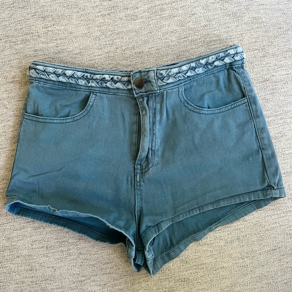 UO High Waisted & Braided Shorts